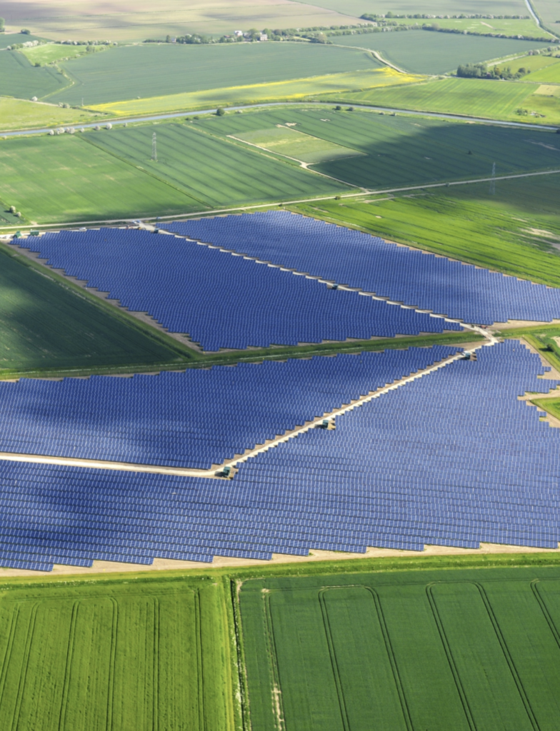 13 MW
 UK
 Jolywood FFC Backsheet （Builtin 2015）